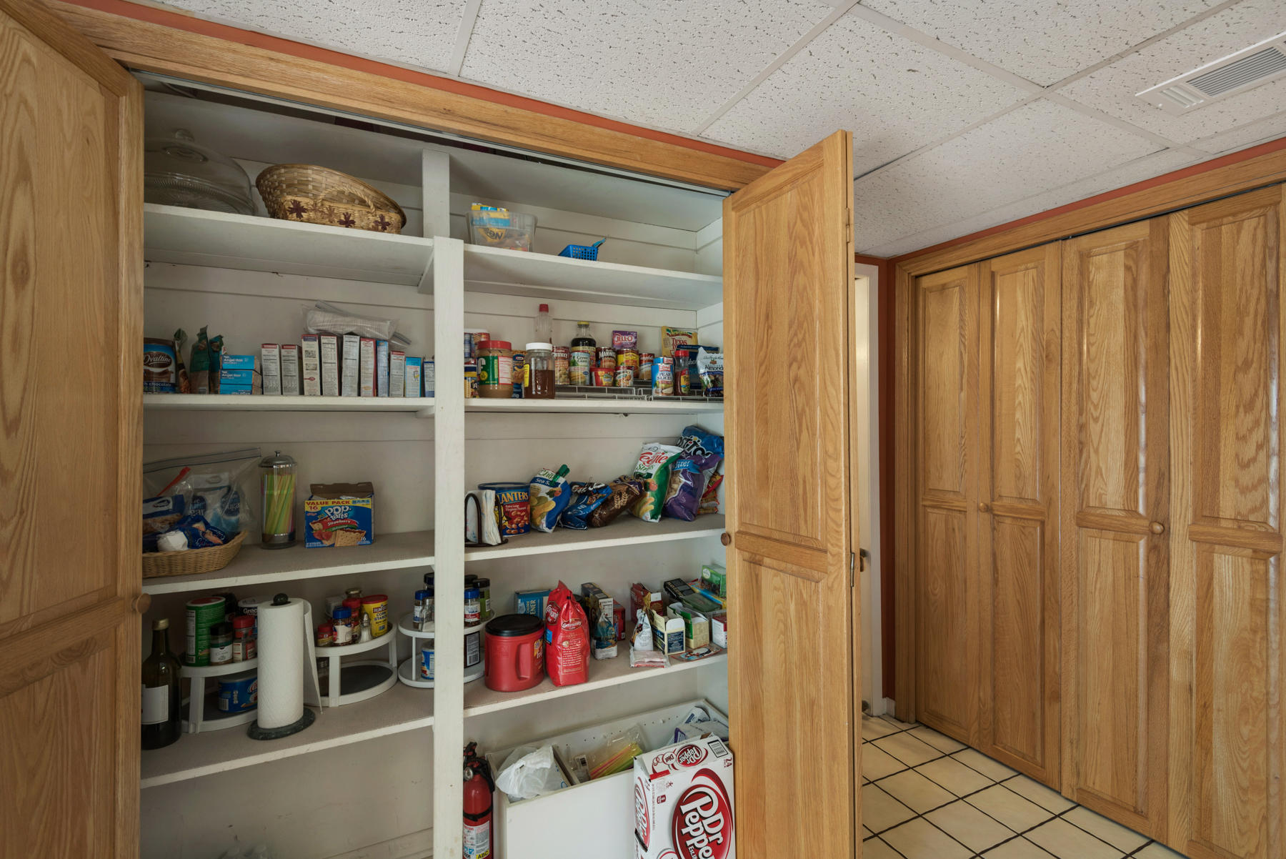 LAKE LORRAINE ESTATES 3 - Residential