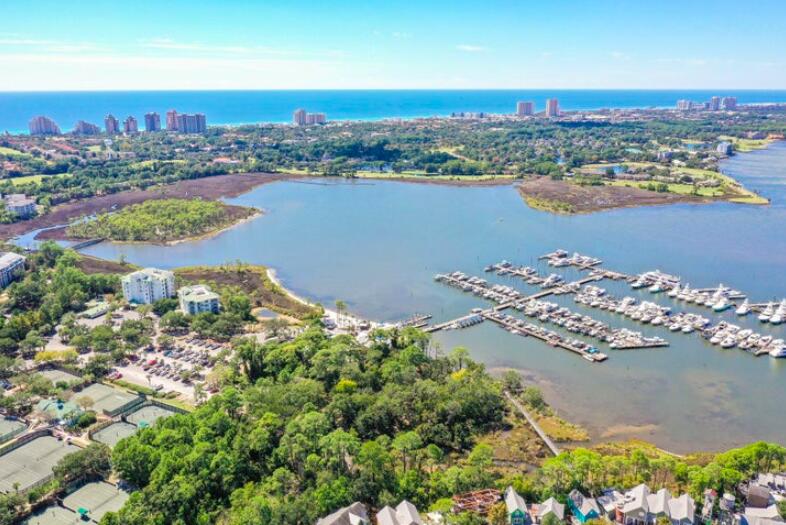 ANCHORAGE AT SANDESTIN THE - Residential