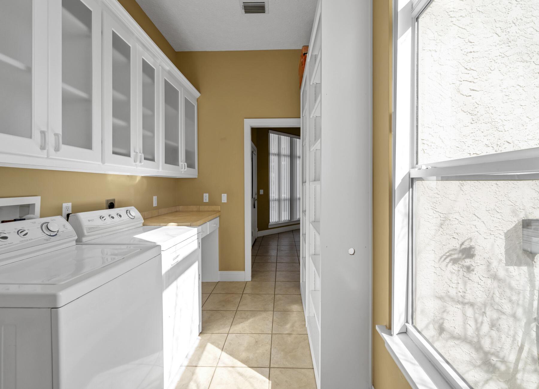 NORTHSHORE ADDN PH 7 - Residential