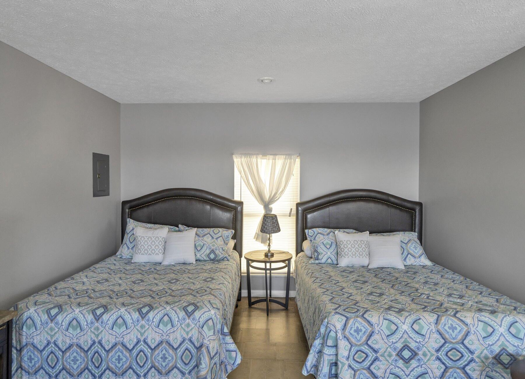 NORTHSHORE ADDN PH 7 - Residential