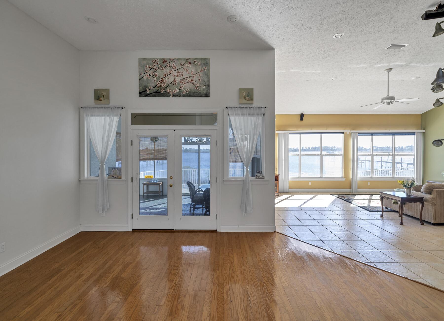 NORTHSHORE ADDN PH 7 - Residential