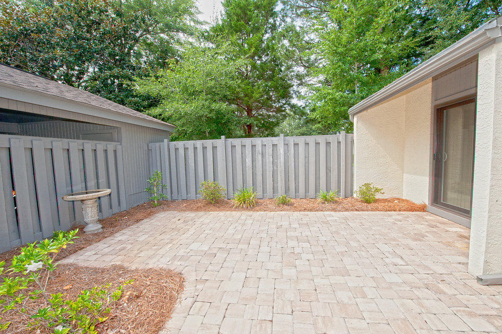 ROYAL OAKS - Residential