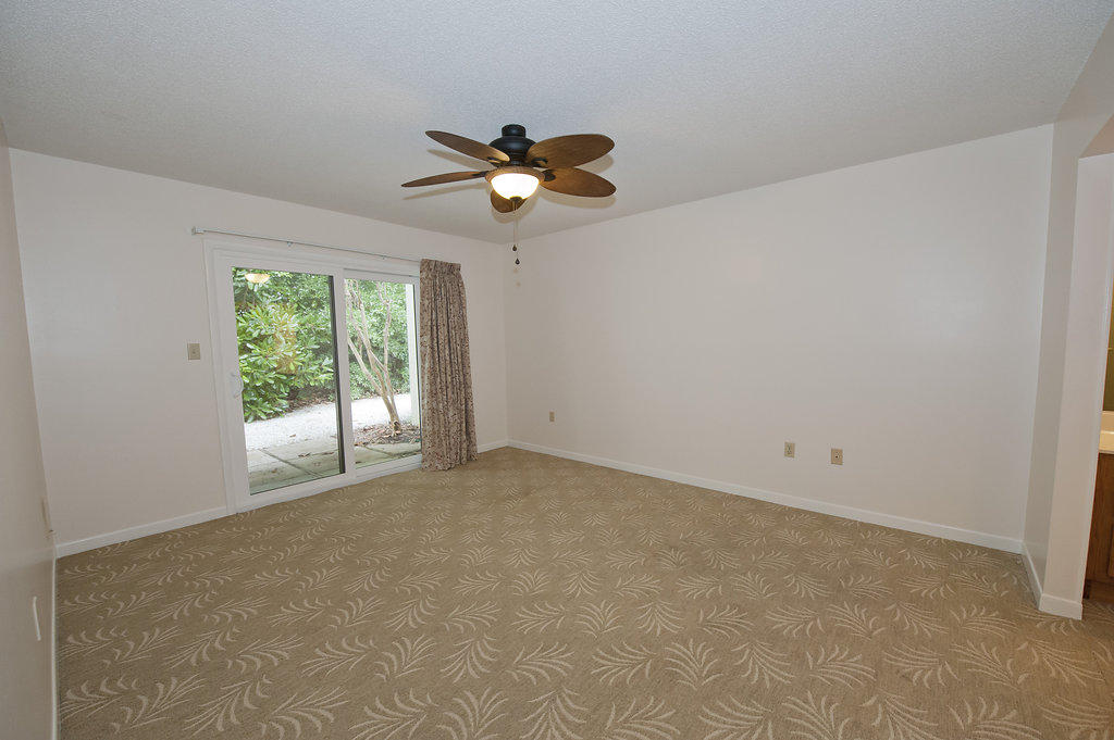 ROYAL OAKS - Residential