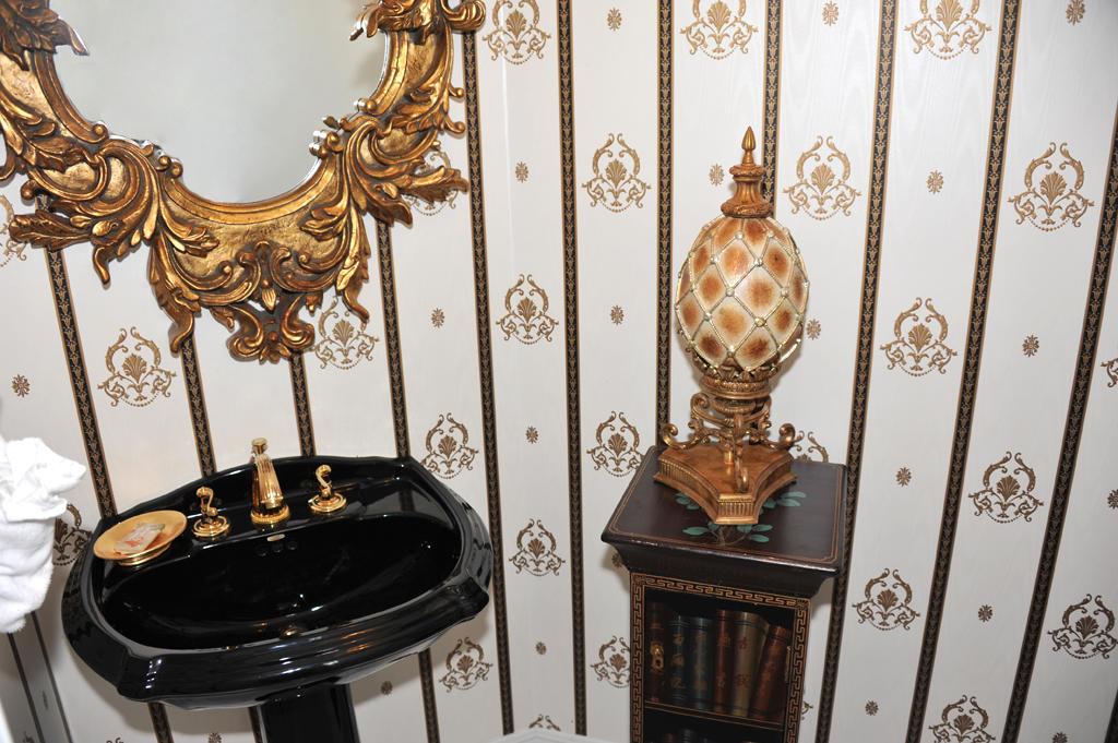 BELLE MER CONDOMINIUM - Residential