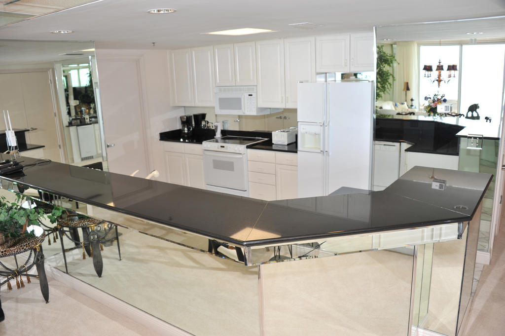 BELLE MER CONDOMINIUM - Residential