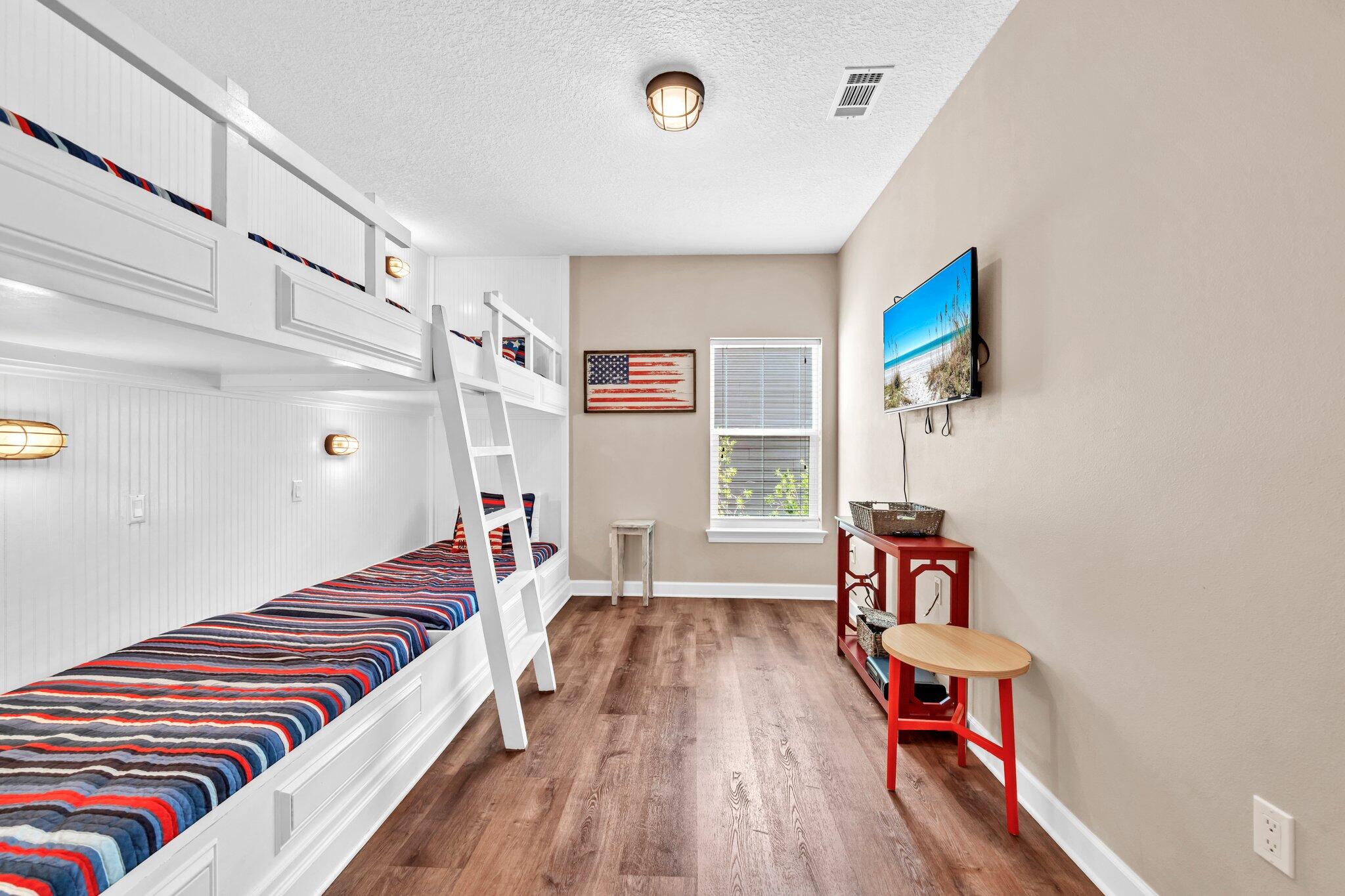 VILLAGES OF CRYSTAL BEACH - Residential