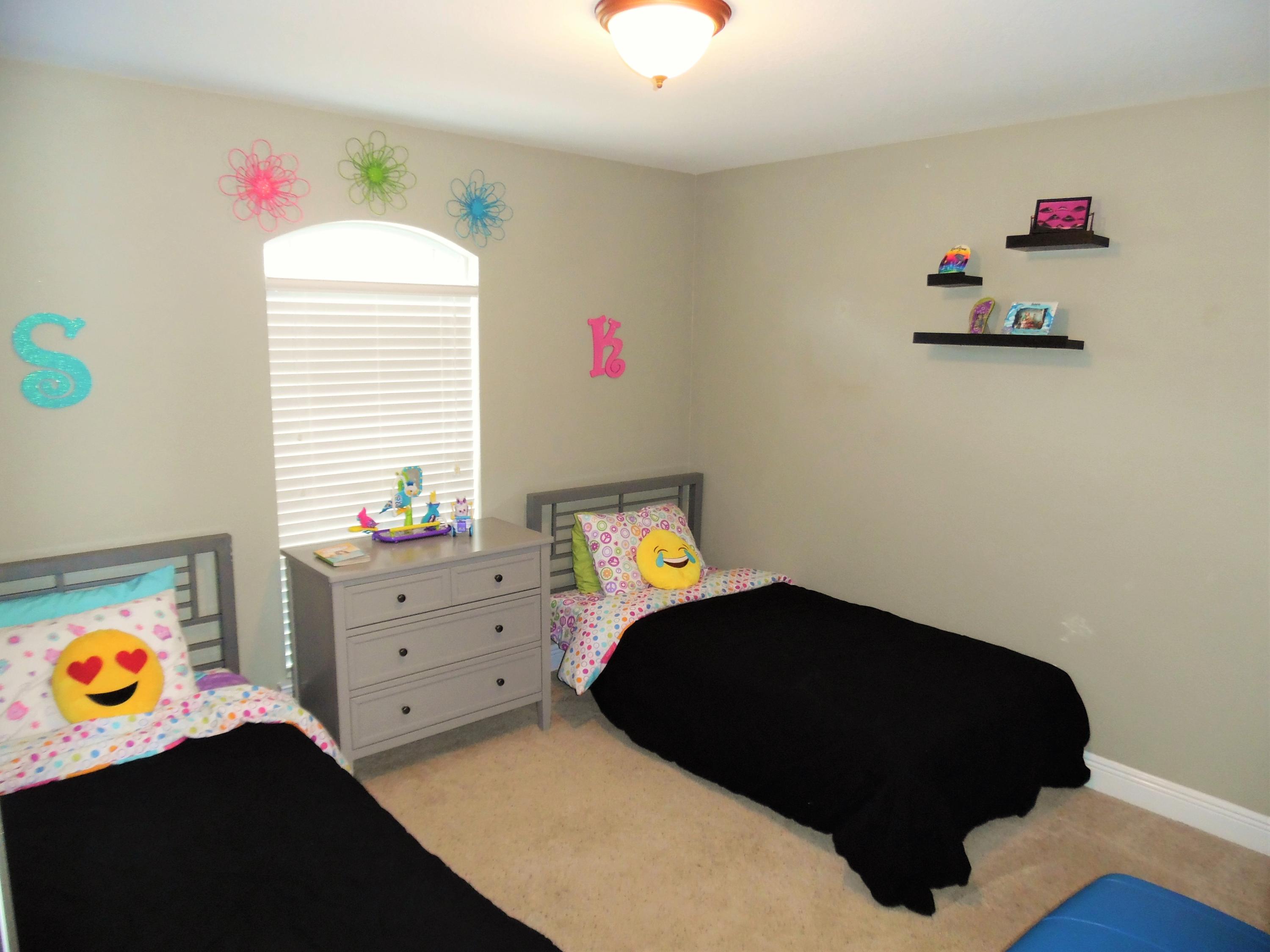 FOX VALLEY PHASE II - Residential