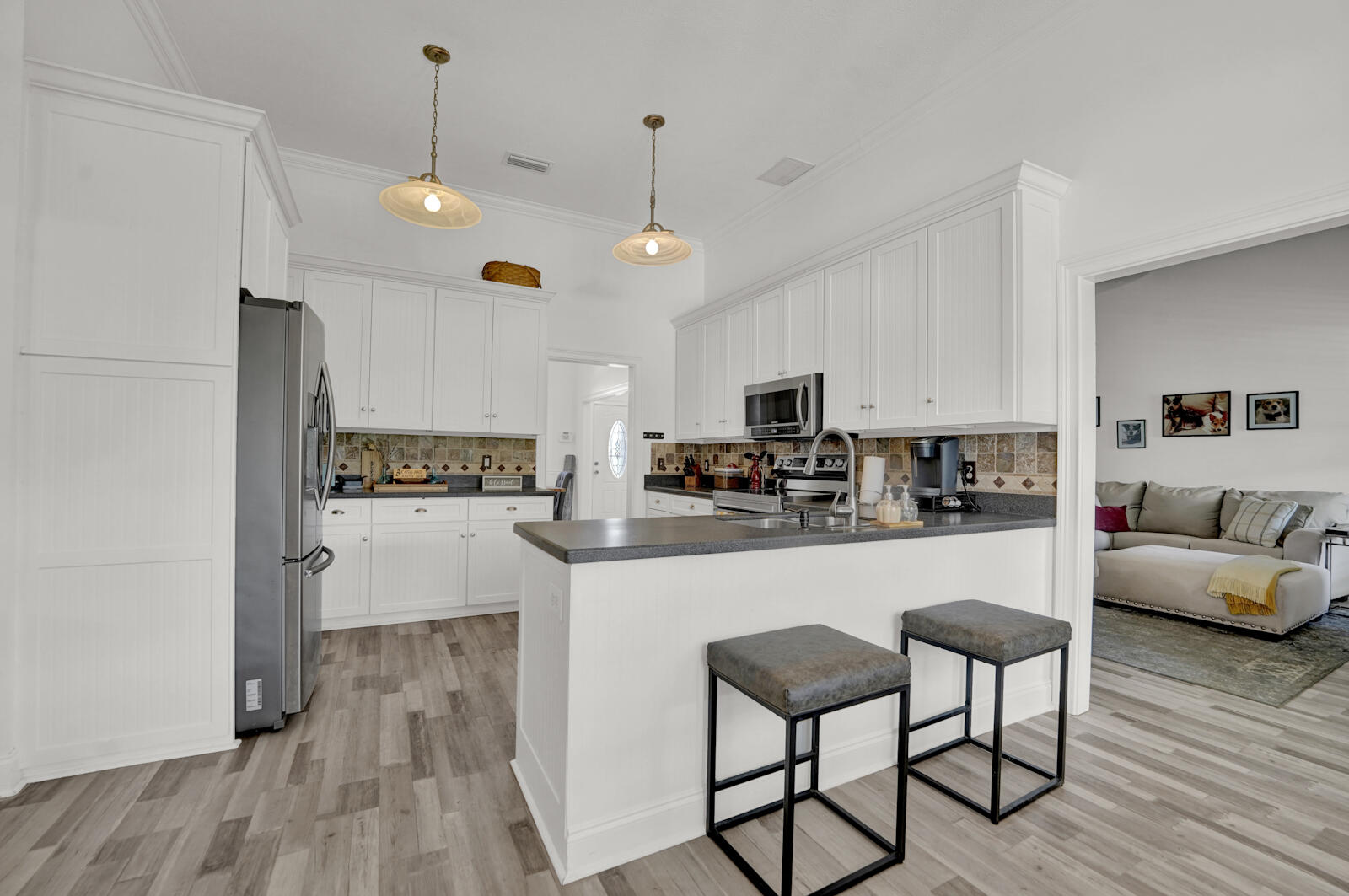 Kirkland Manor - Residential