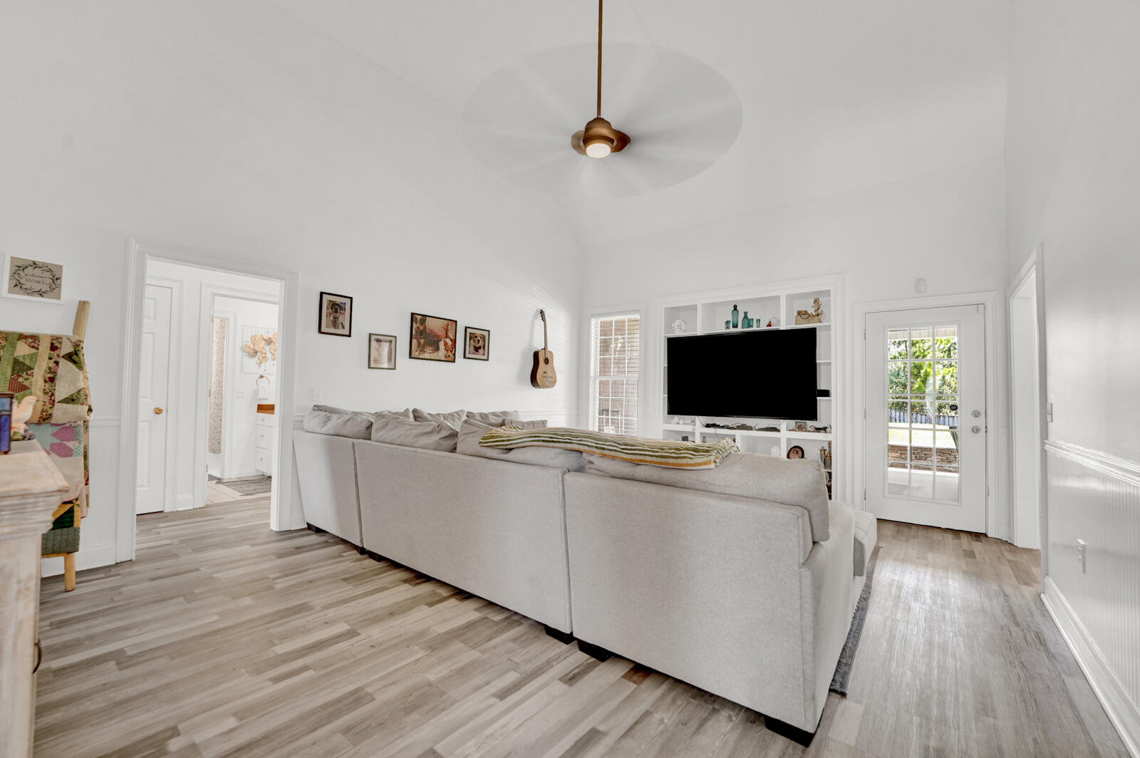 Kirkland Manor - Residential