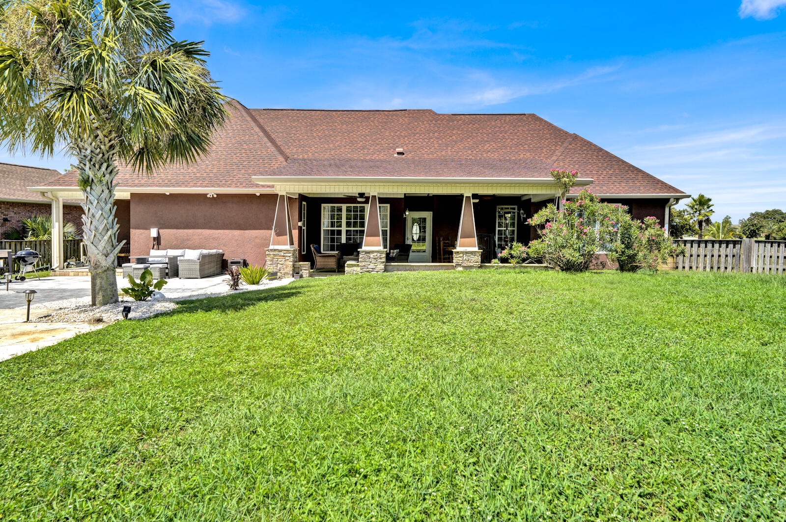Kirkland Manor - Residential