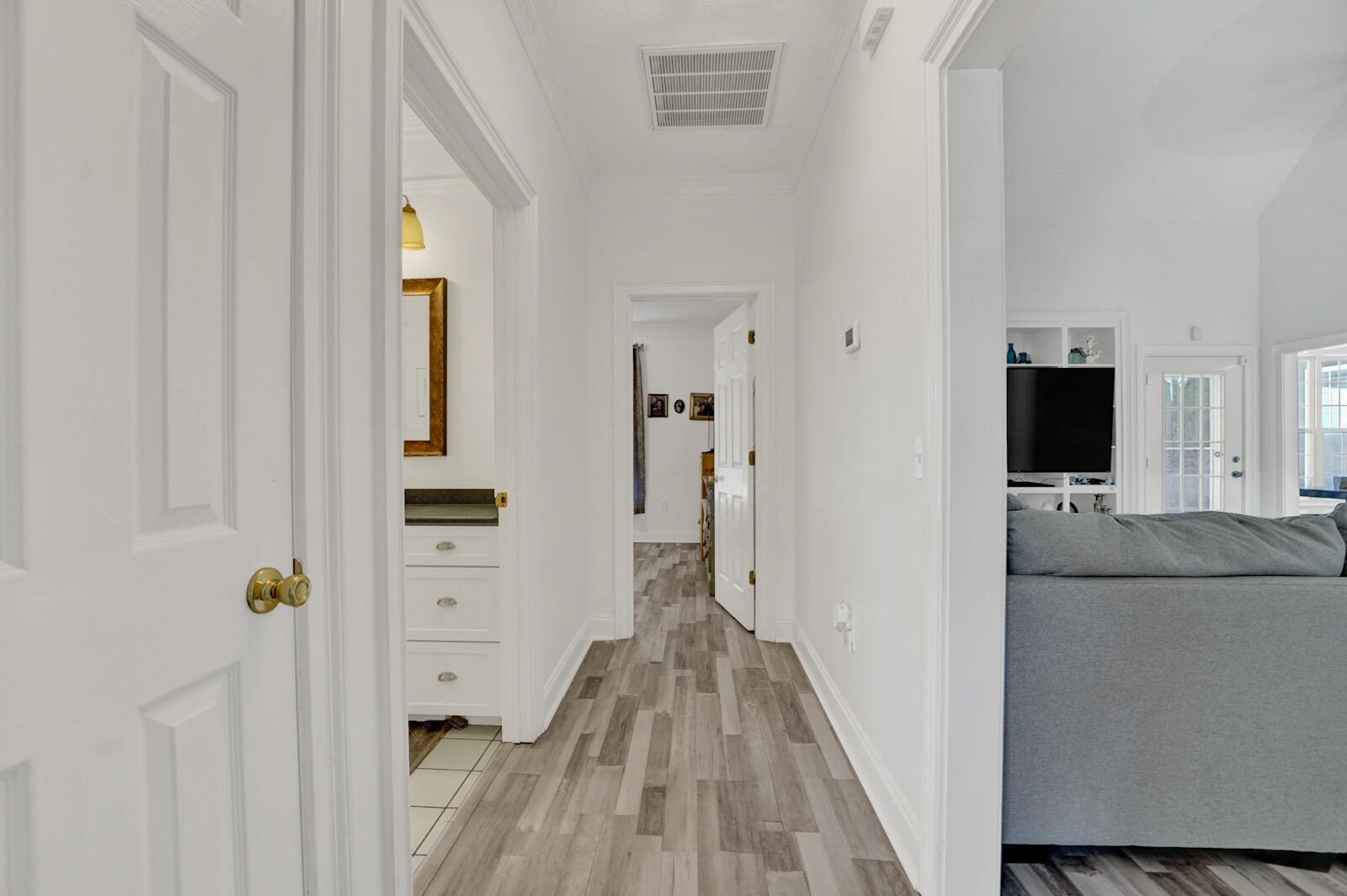 Kirkland Manor - Residential