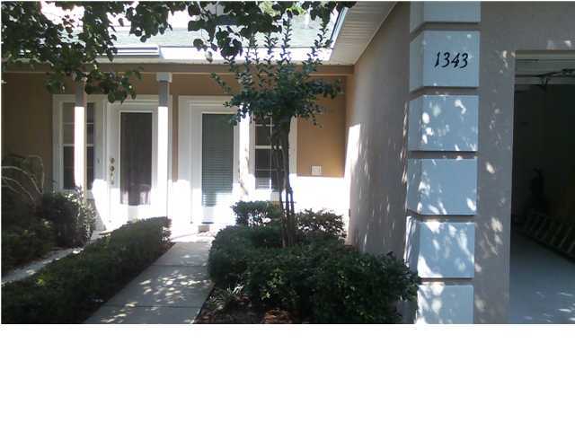 REFLECTIONS AT BLUEWATER BAY T/H - Residential Lease