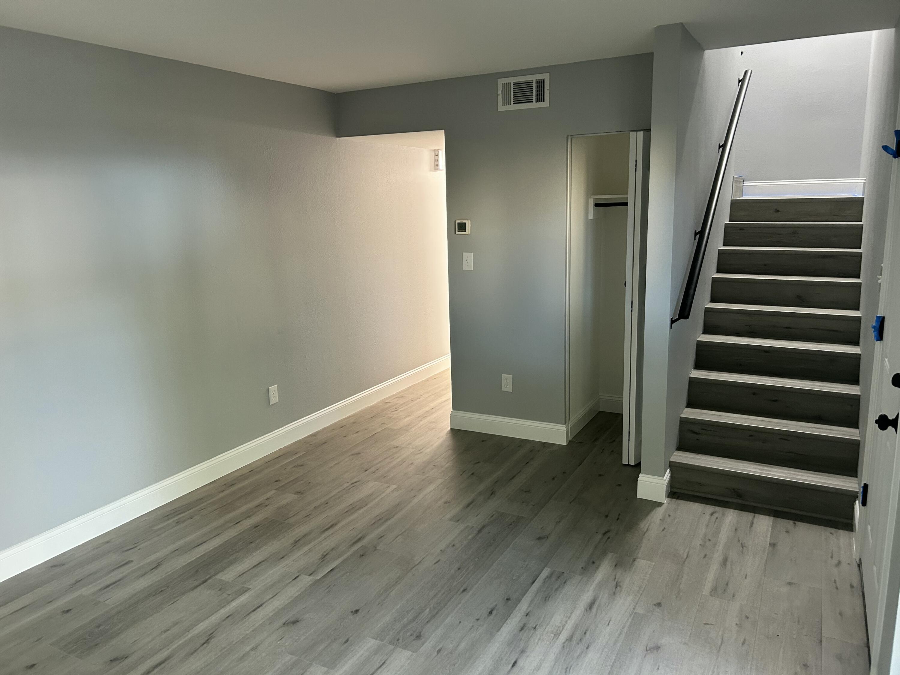 MOSSEY COVE T/H - Residential