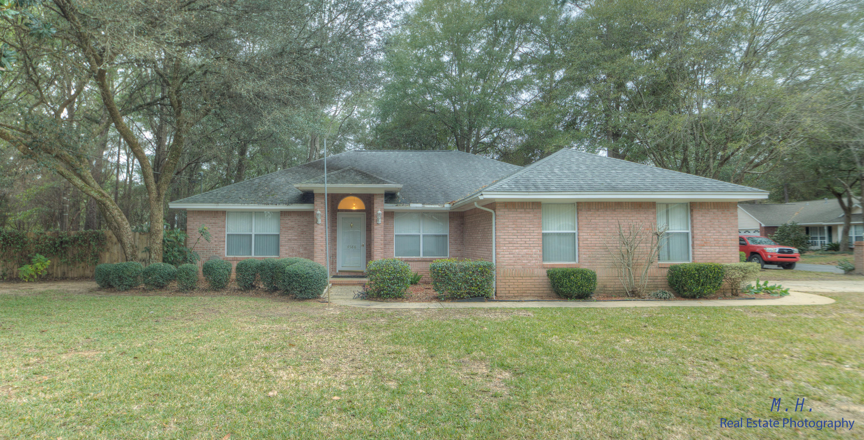 PINNACLE POINT - Residential