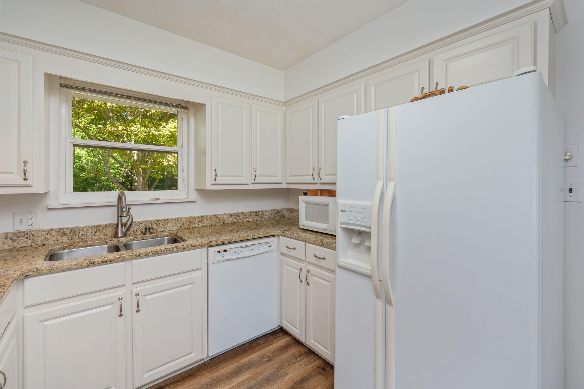 COLONY ESTATES 2ND ADDN - Residential