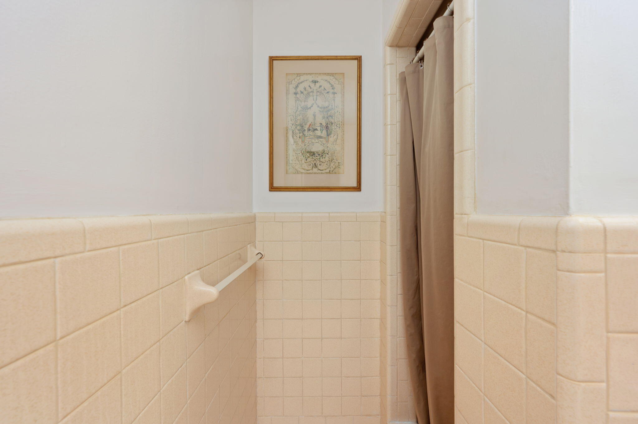 COLONY ESTATES 2ND ADDN - Residential