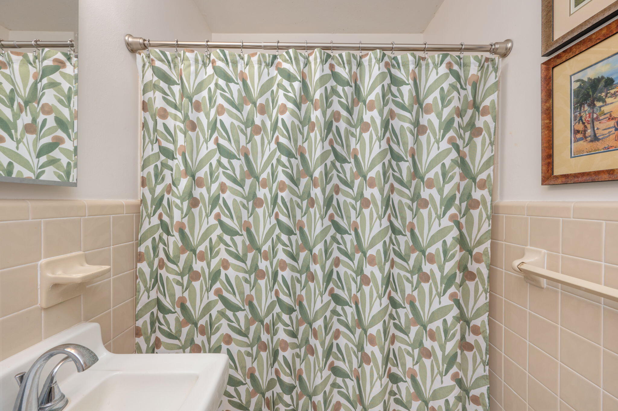 COLONY ESTATES 2ND ADDN - Residential