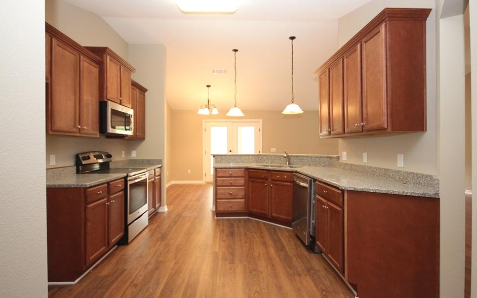 HUNTERS' RIDGE - Residential