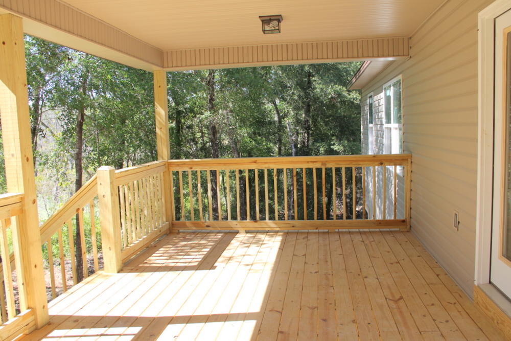 HUNTERS' RIDGE - Residential