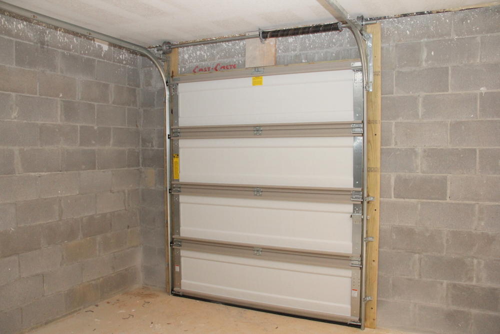 HUNTERS' RIDGE - Residential