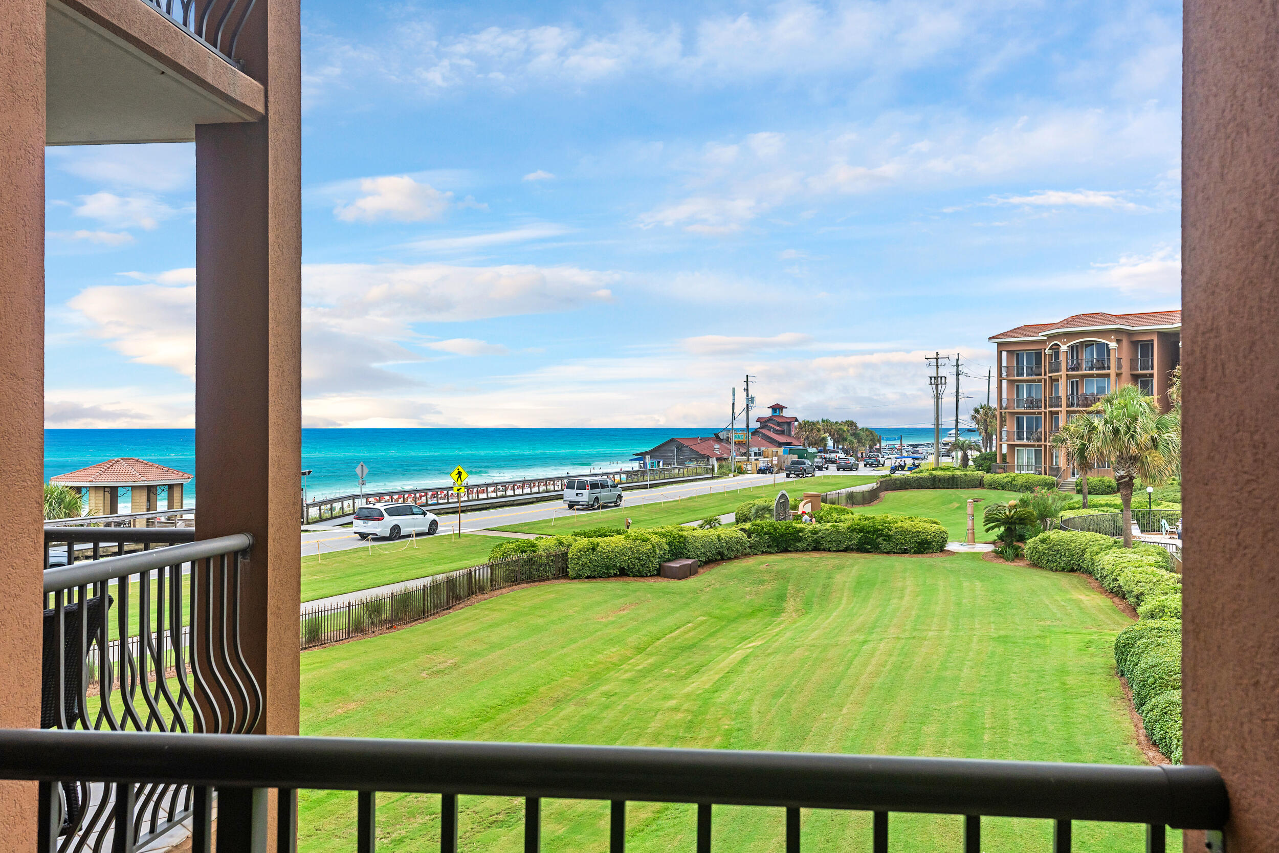 MEDITERRANEA - Residential