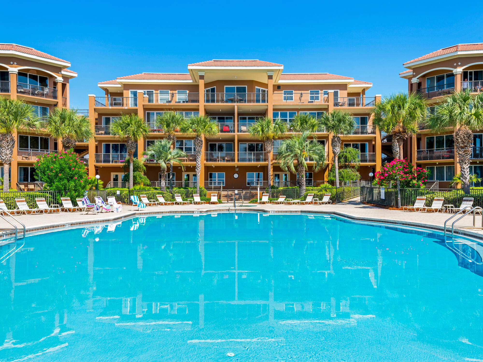 MEDITERRANEA - Residential