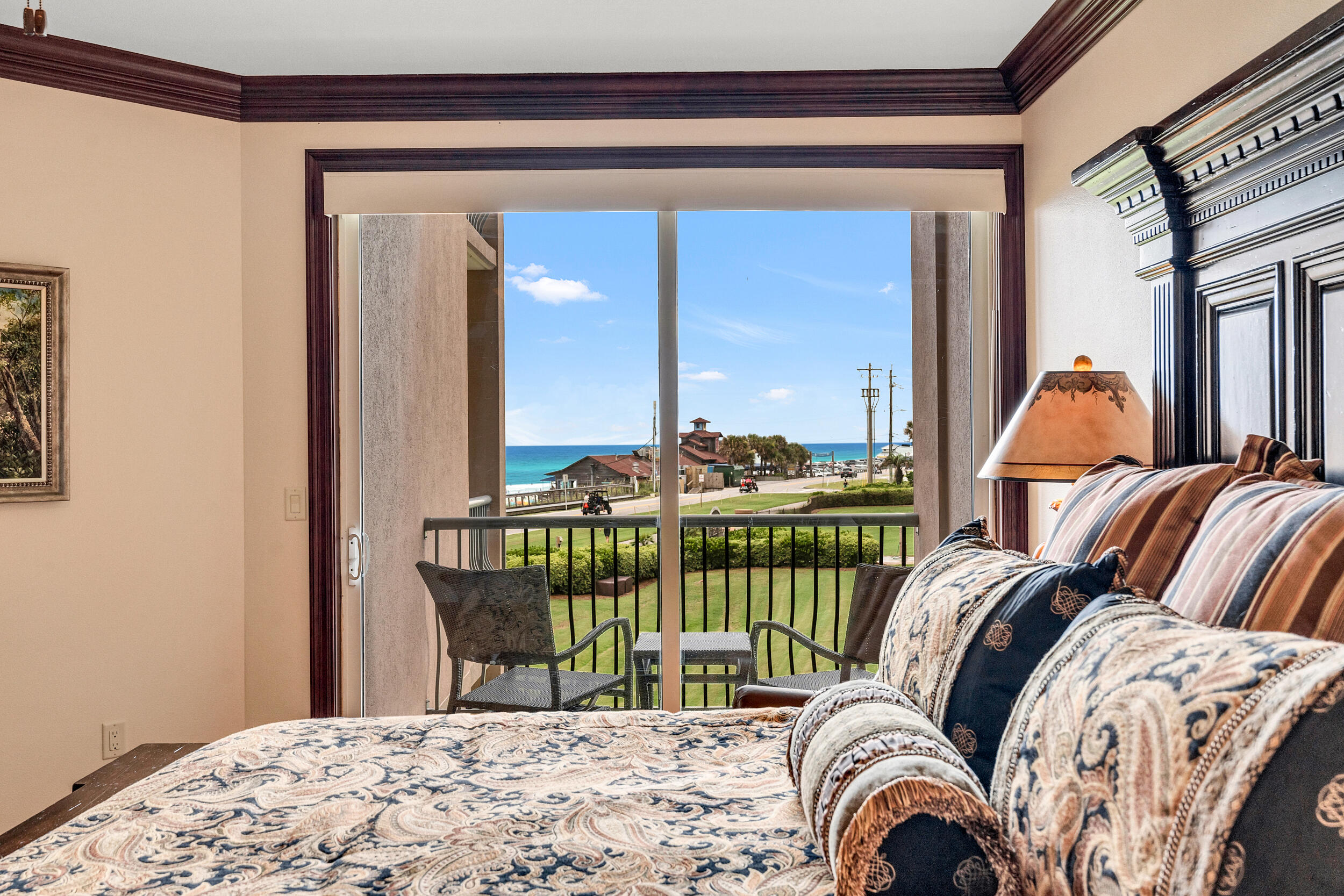 MEDITERRANEA - Residential