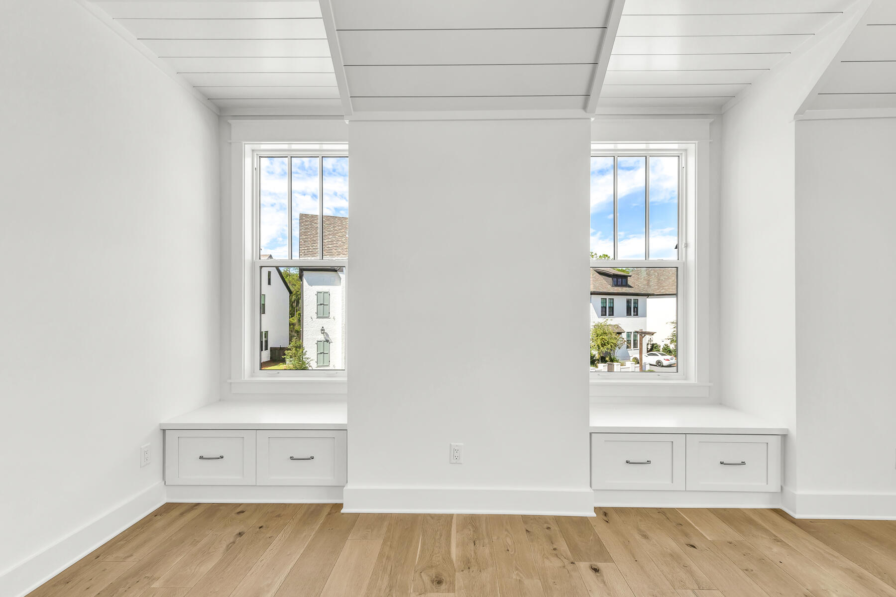 Ridge Walk - Residential