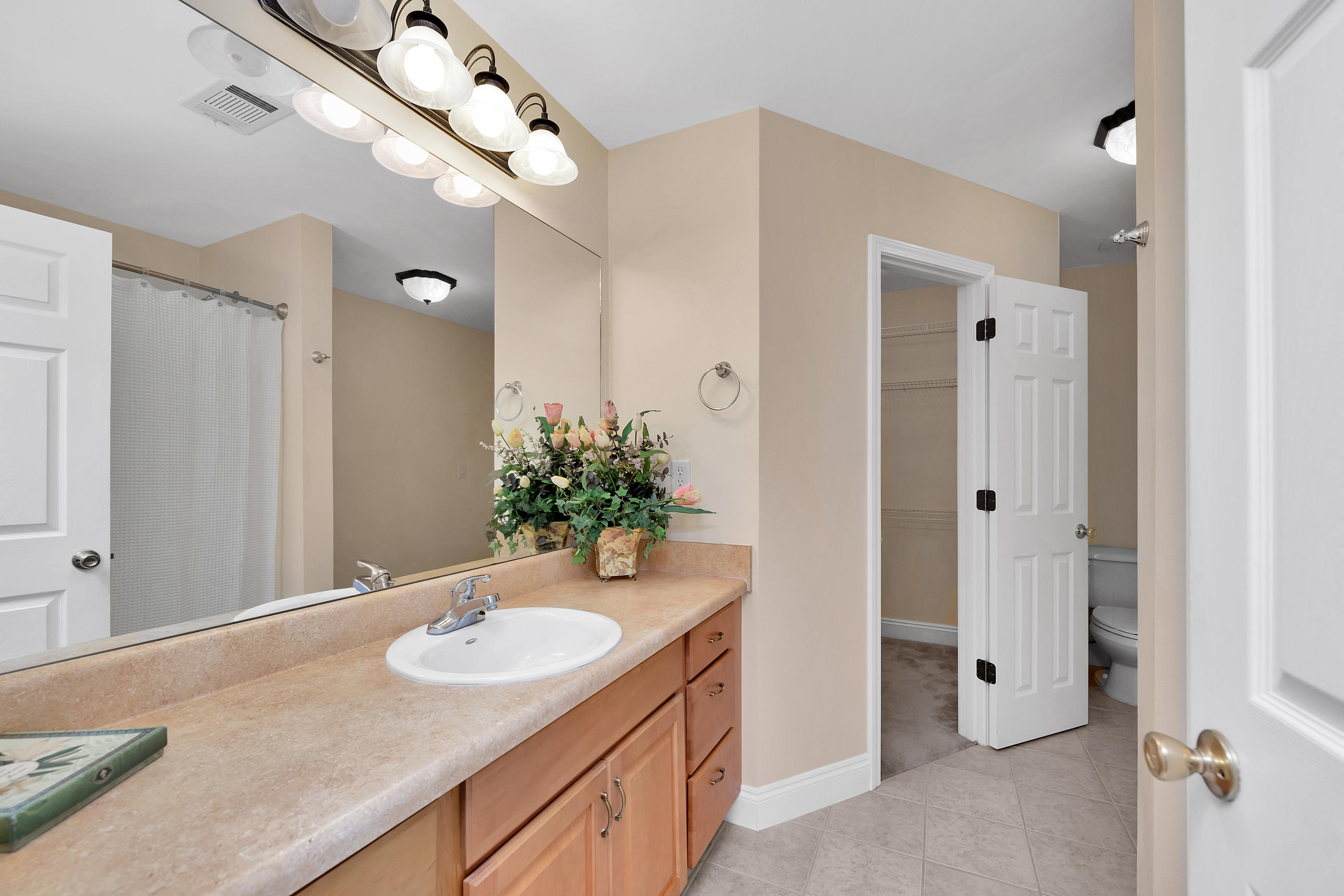 OAKDALE MINI FARMS - Residential