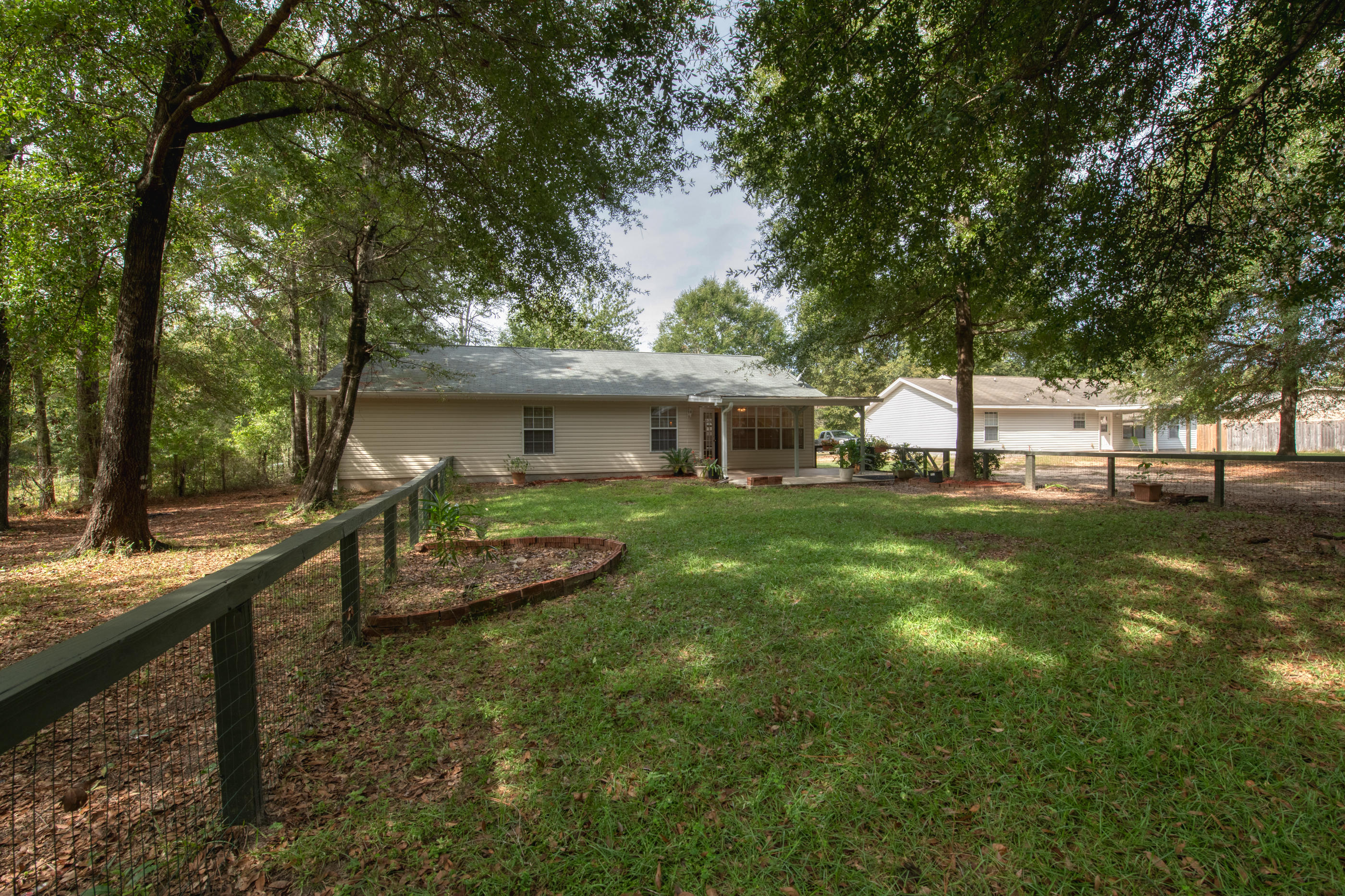 OAKDALE MINI FARMS - Residential