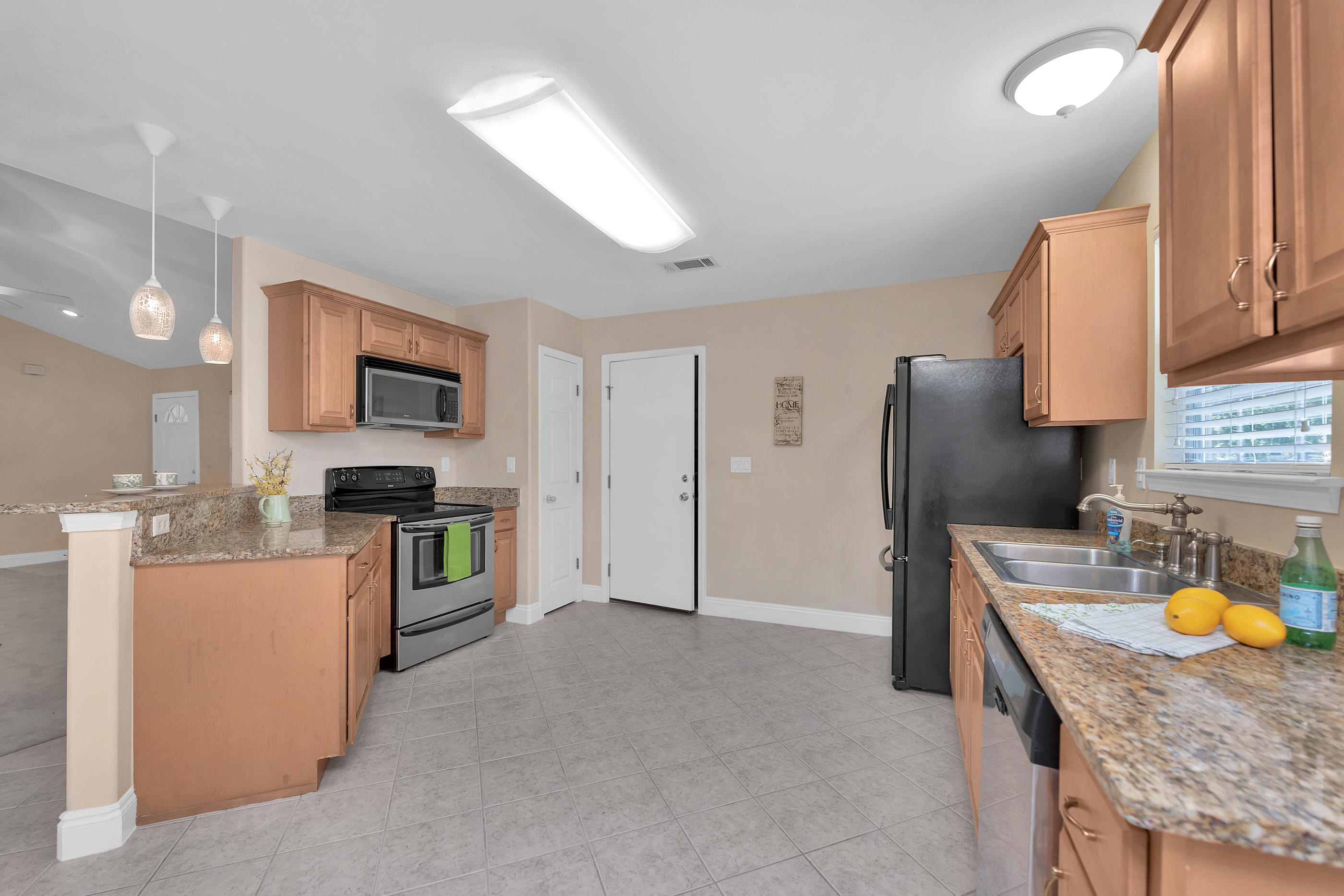 OAKDALE MINI FARMS - Residential