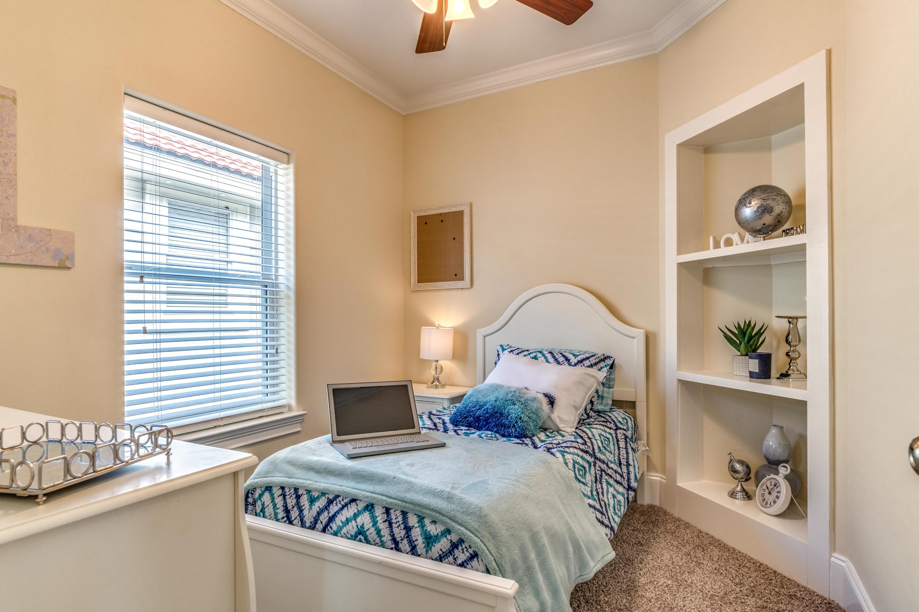 CALUSA BAY S/D - Residential