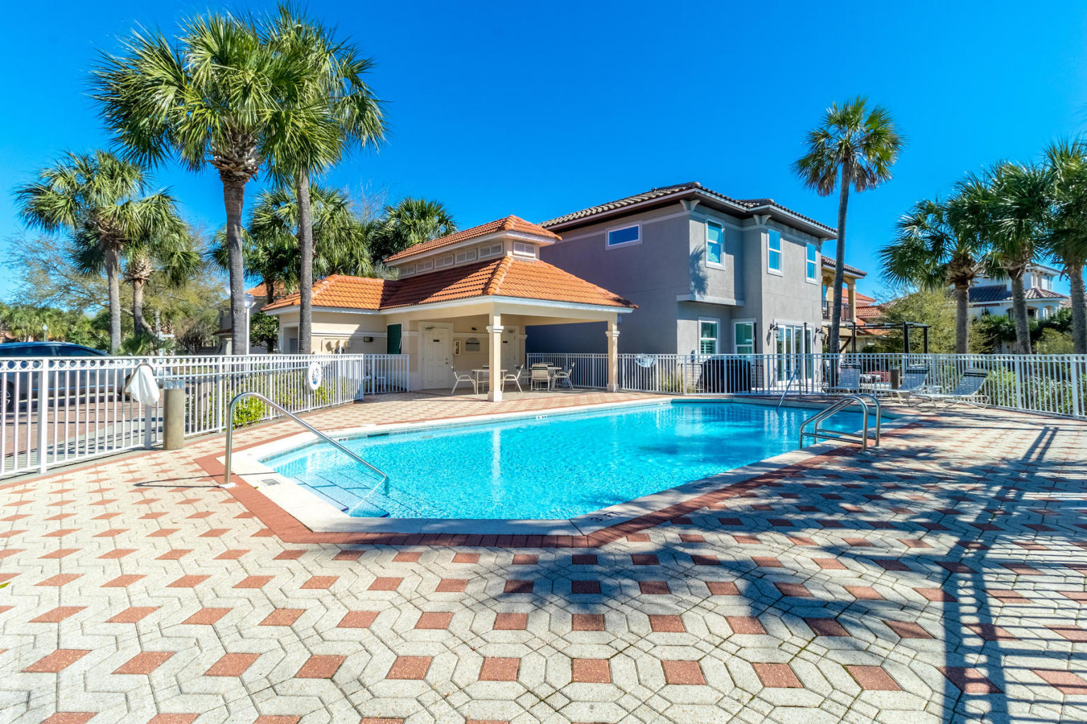CALUSA BAY S/D - Residential