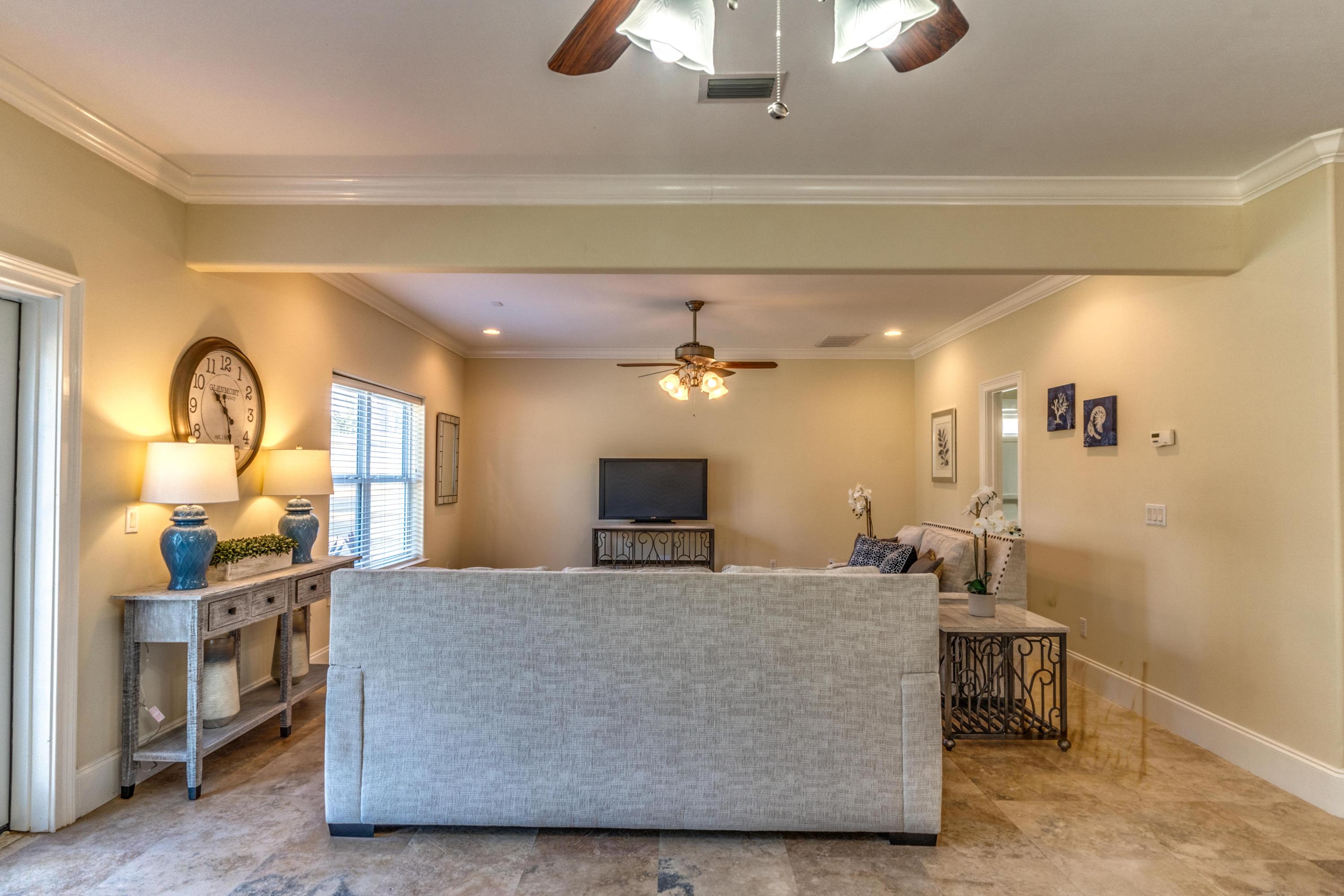 CALUSA BAY S/D - Residential