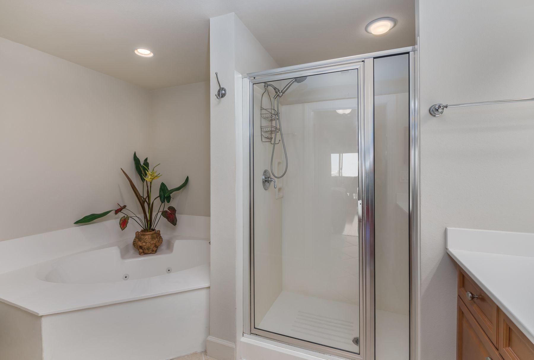 HARBOR LANDING - Residential