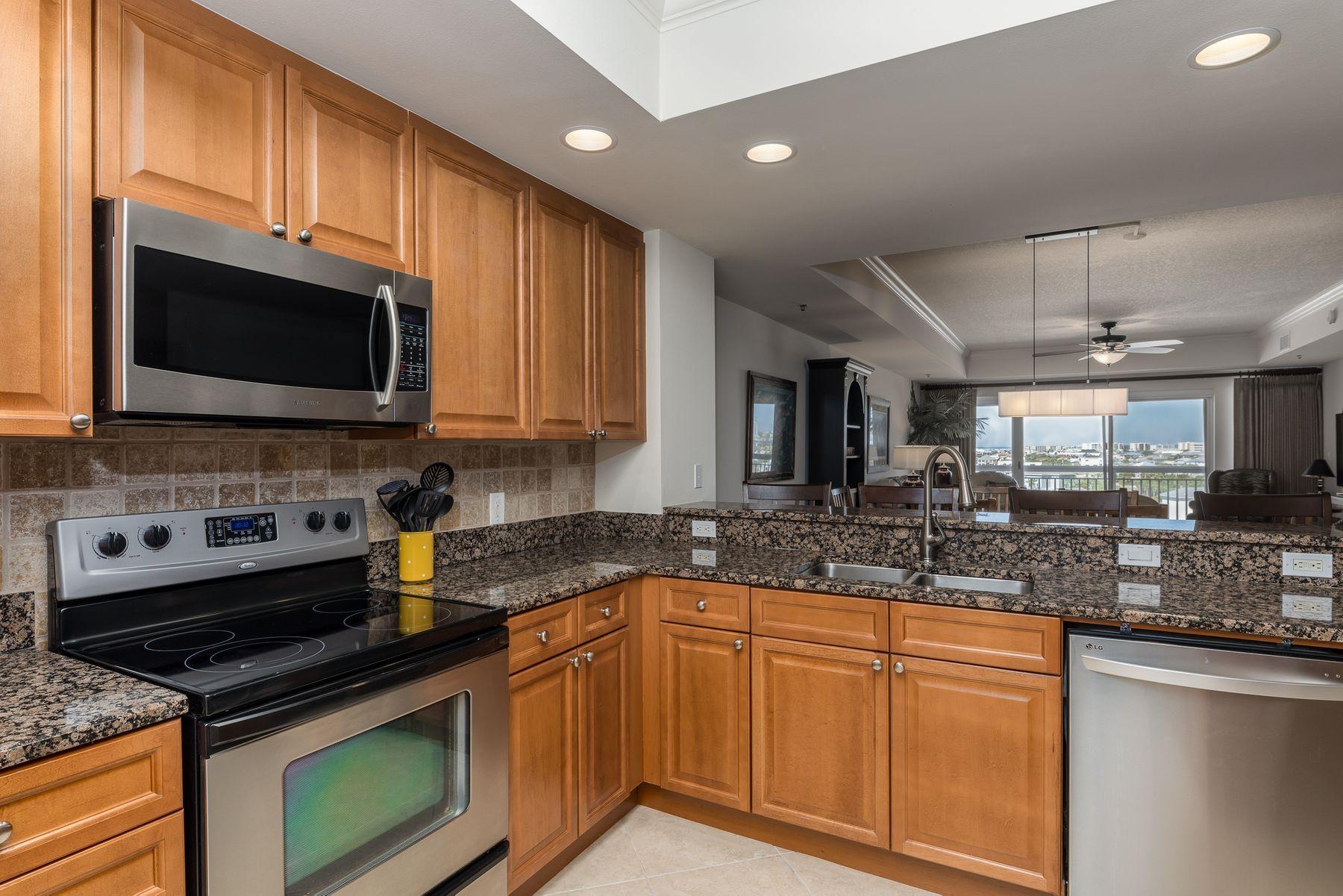 HARBOR LANDING - Residential