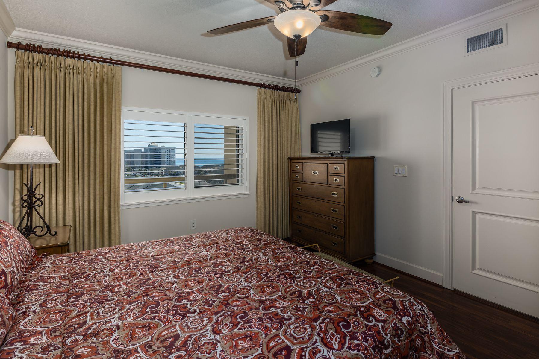 HARBOR LANDING - Residential