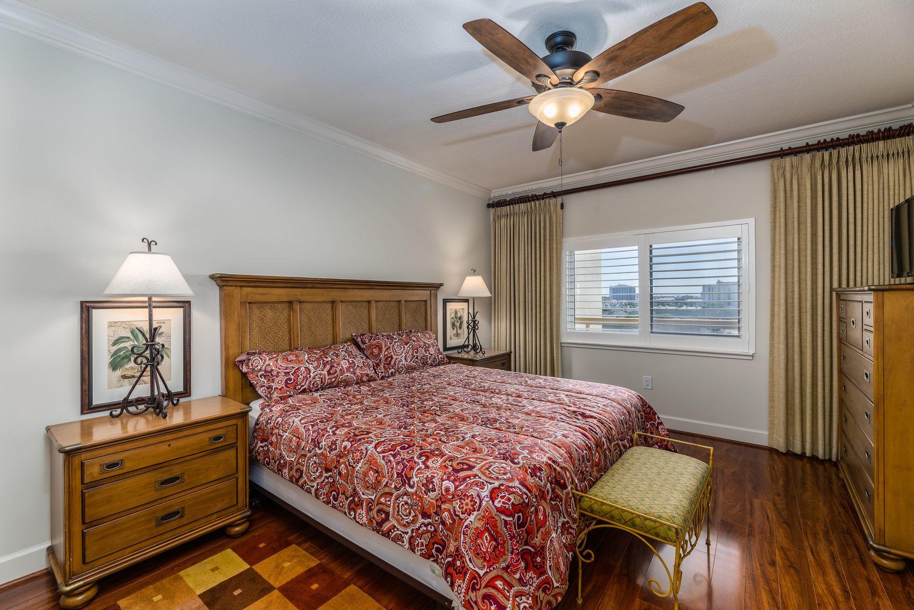 HARBOR LANDING - Residential