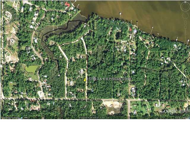 2 adjacent, large (.41 ac) lots near Bay. Price is per lot. Priced to sell.