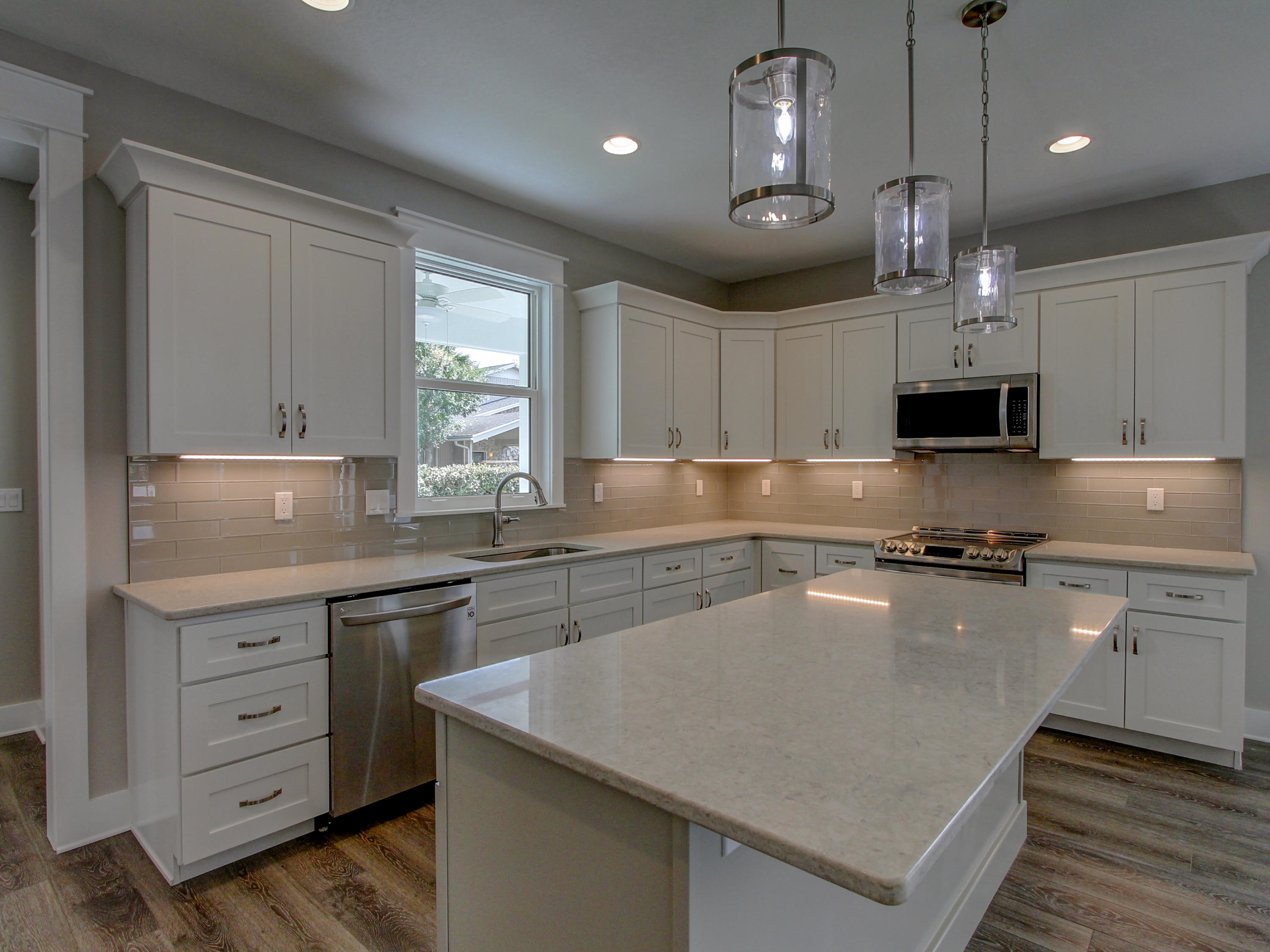 FRANGISTA BEACH 2ND ADDN - Residential