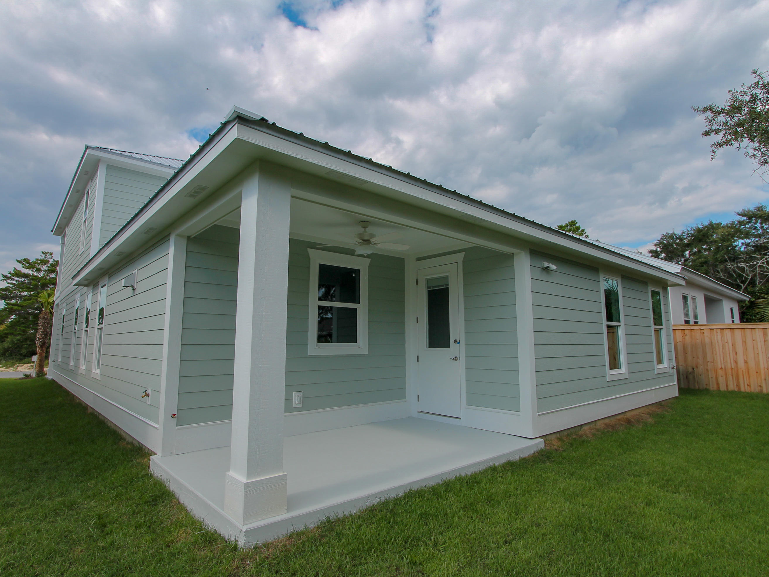 FRANGISTA BEACH 2ND ADDN - Residential