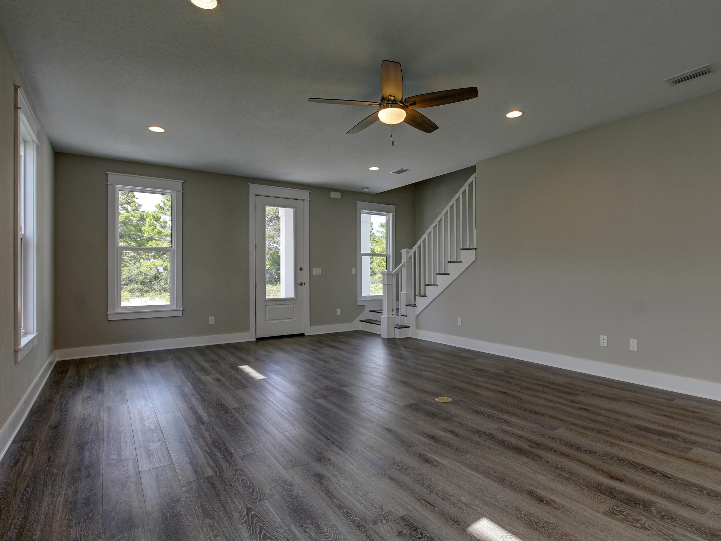 FRANGISTA BEACH 2ND ADDN - Residential