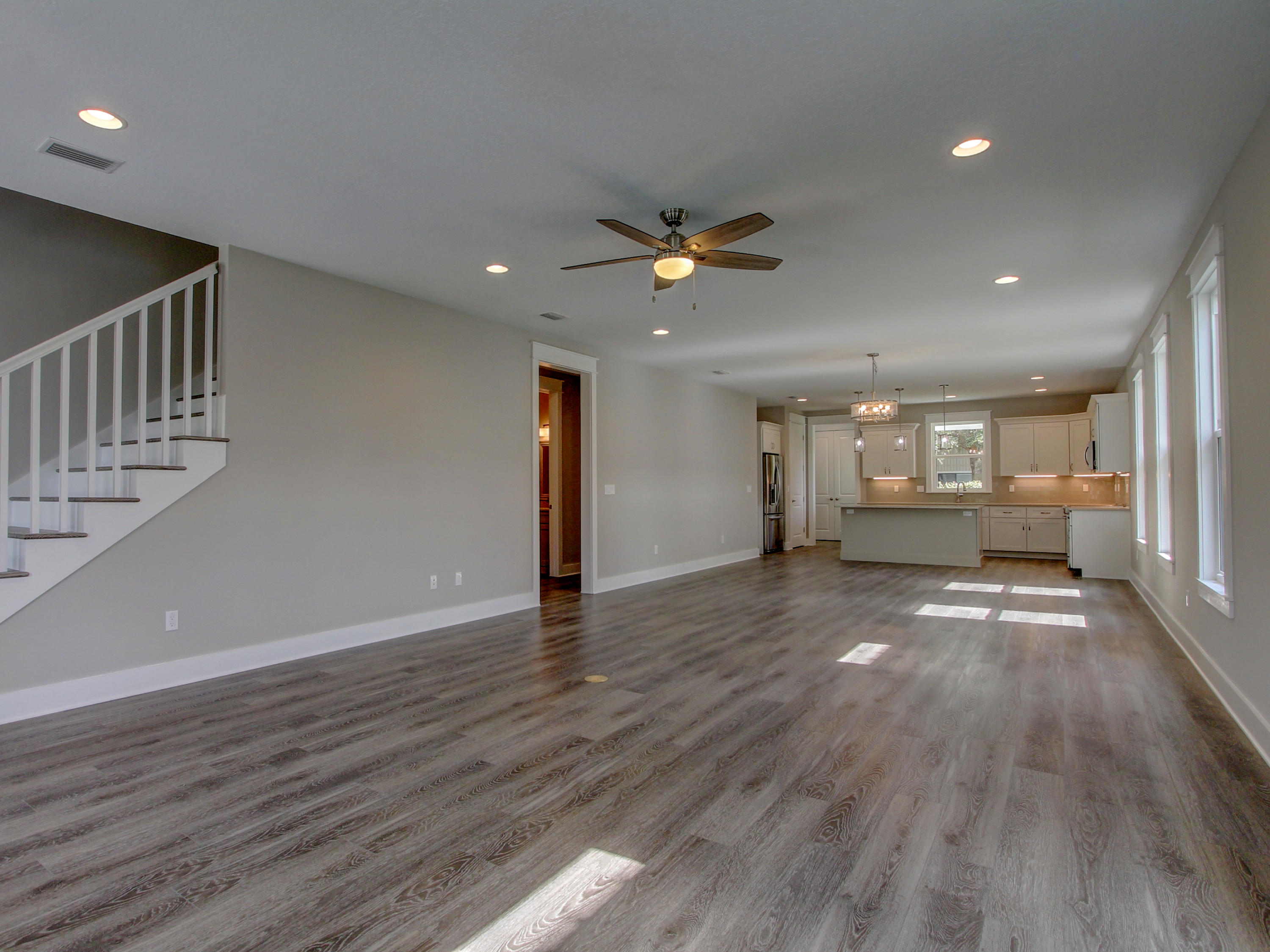 FRANGISTA BEACH 2ND ADDN - Residential