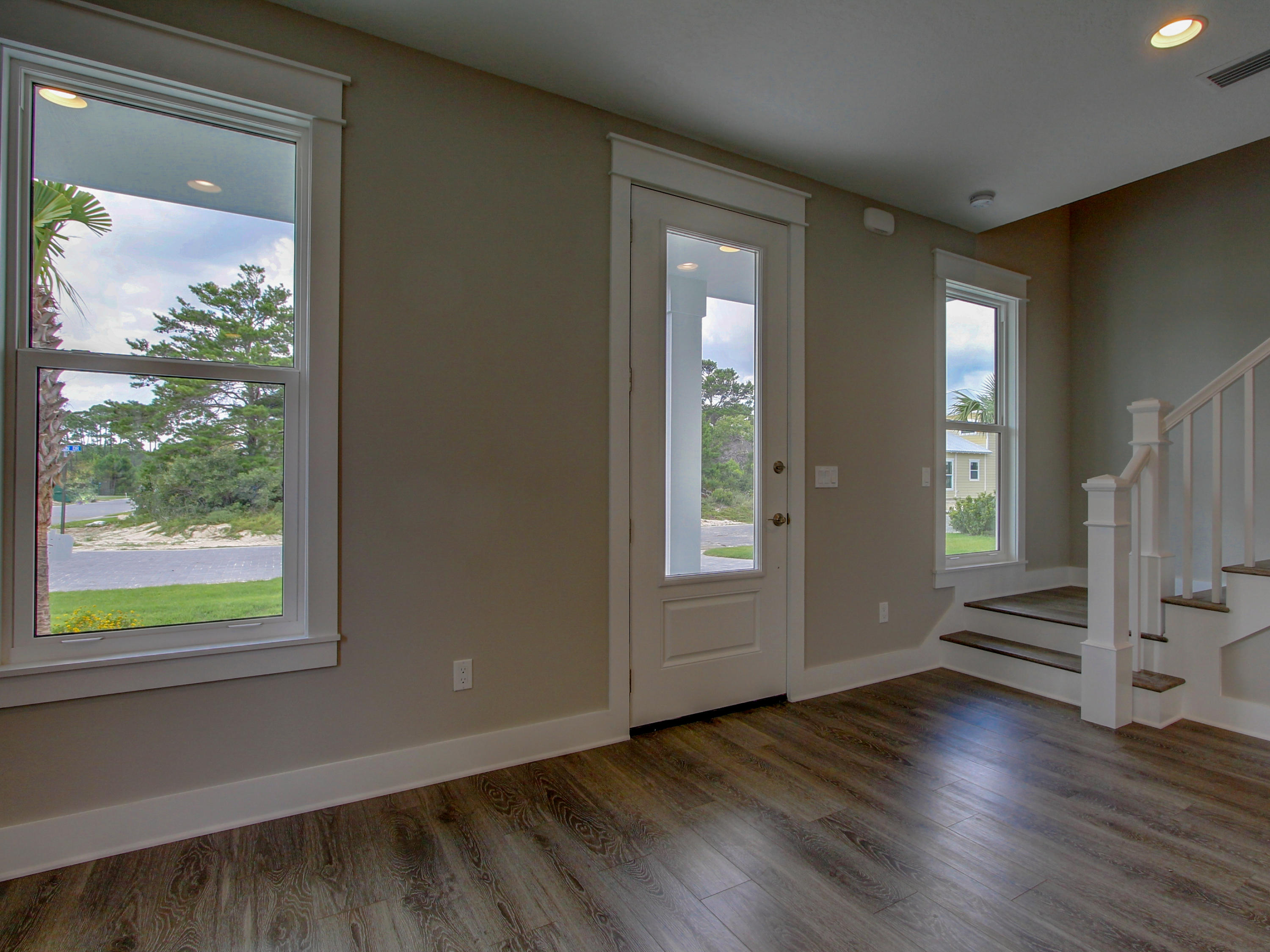 FRANGISTA BEACH 2ND ADDN - Residential