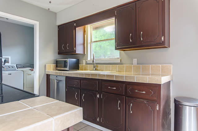 WYNNEHAVEN BEACH ESTATES - Residential