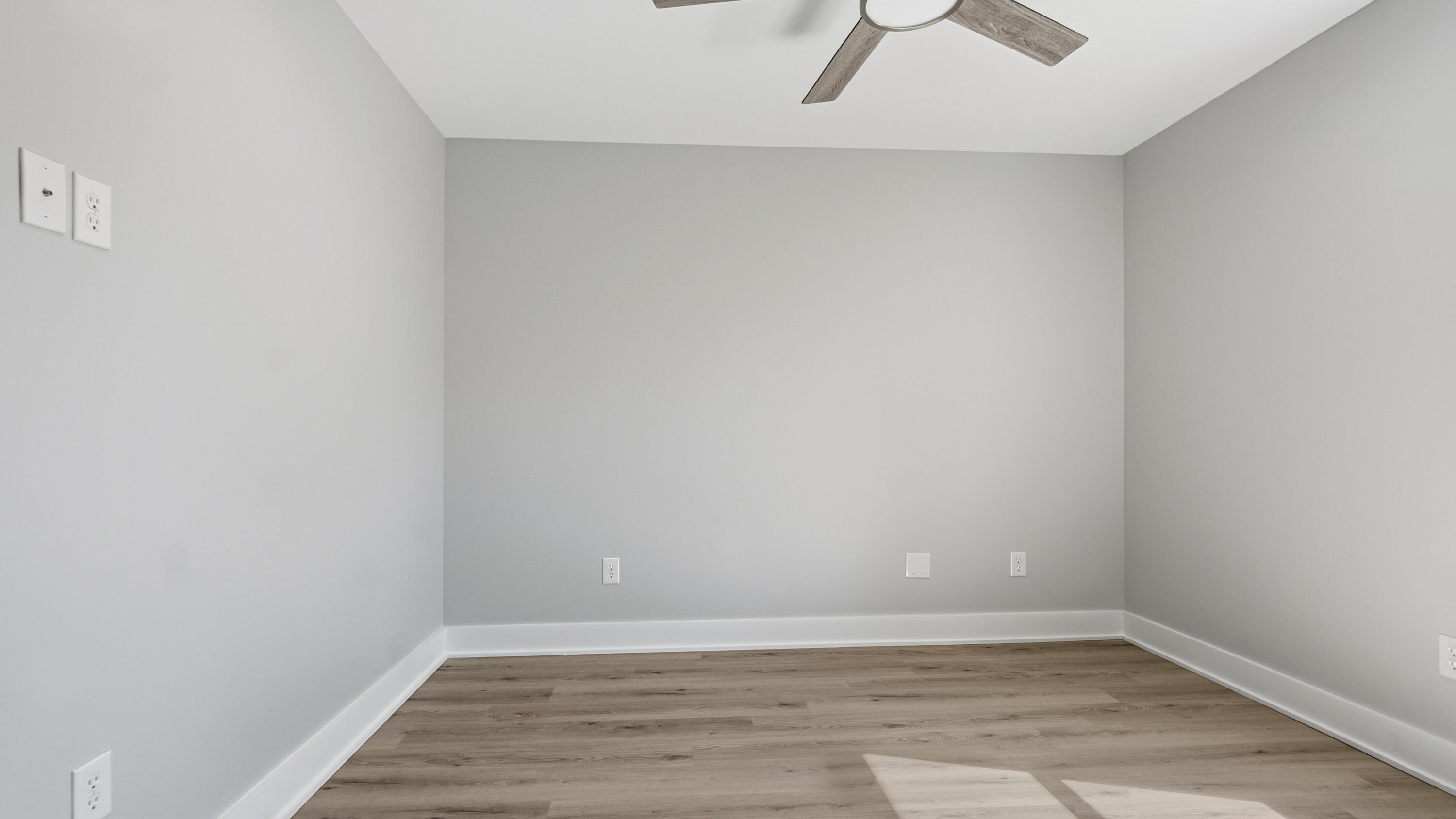 OAKWOOD HILLS UNIT 1 - Residential
