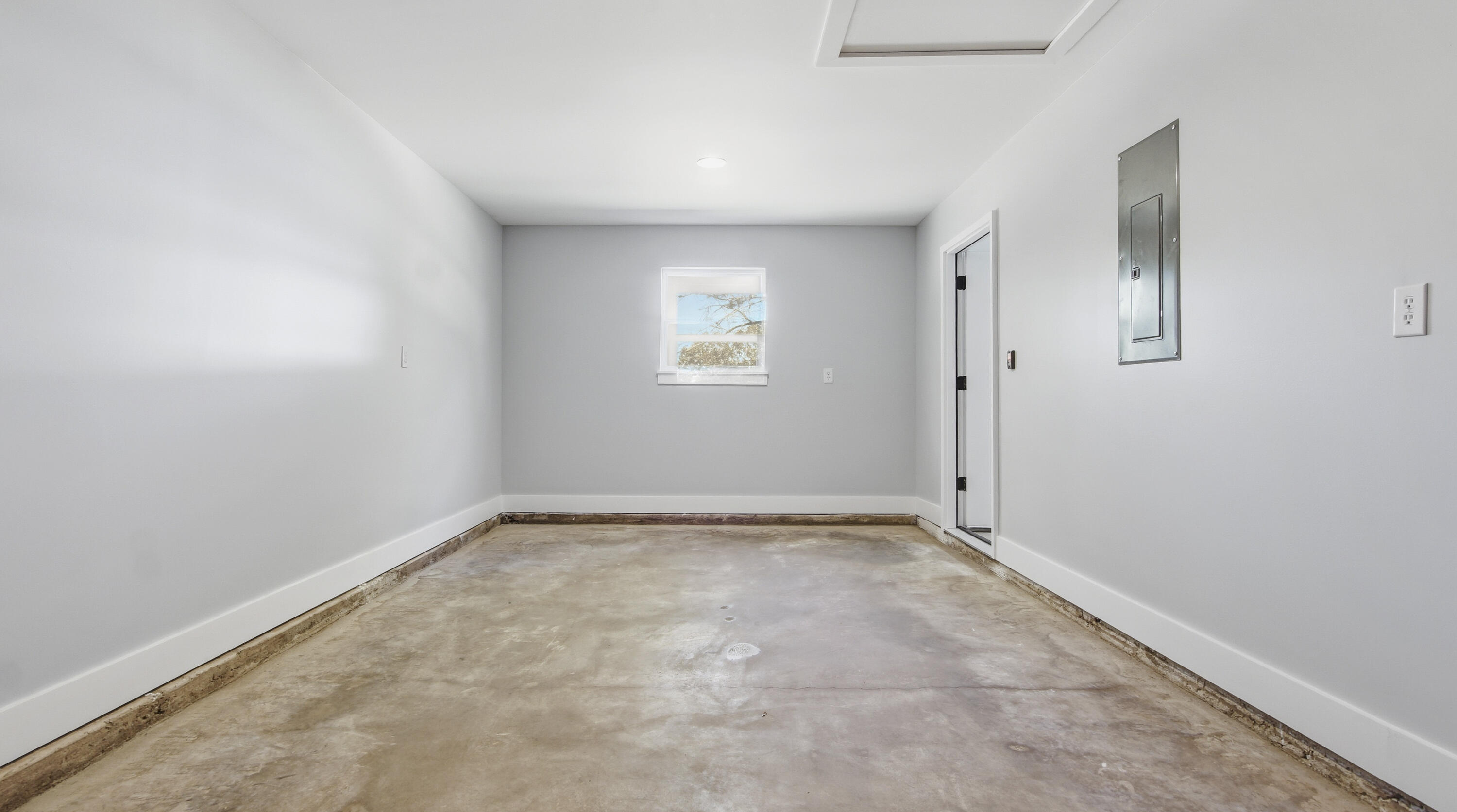 OAKWOOD HILLS UNIT 1 - Residential