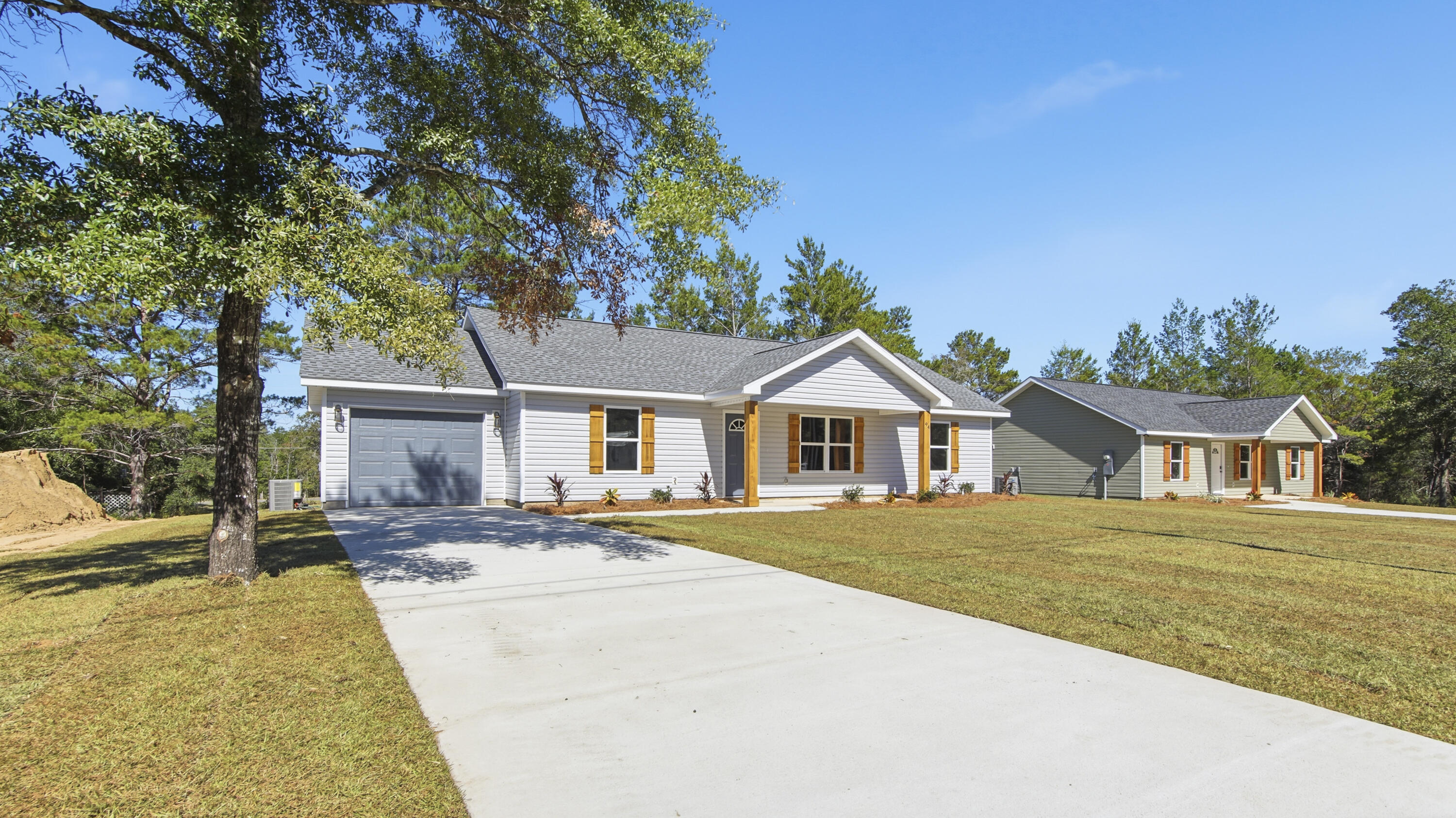 OAKWOOD HILLS UNIT 1 - Residential