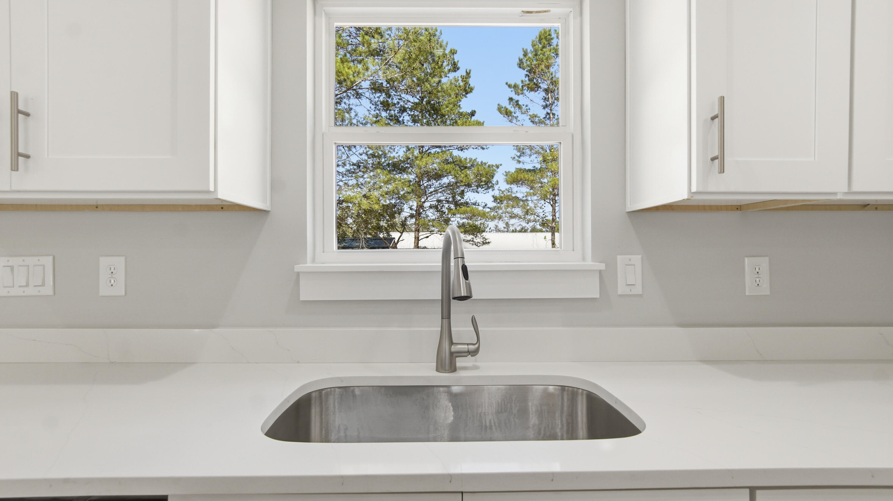 OAKWOOD HILLS UNIT 1 - Residential
