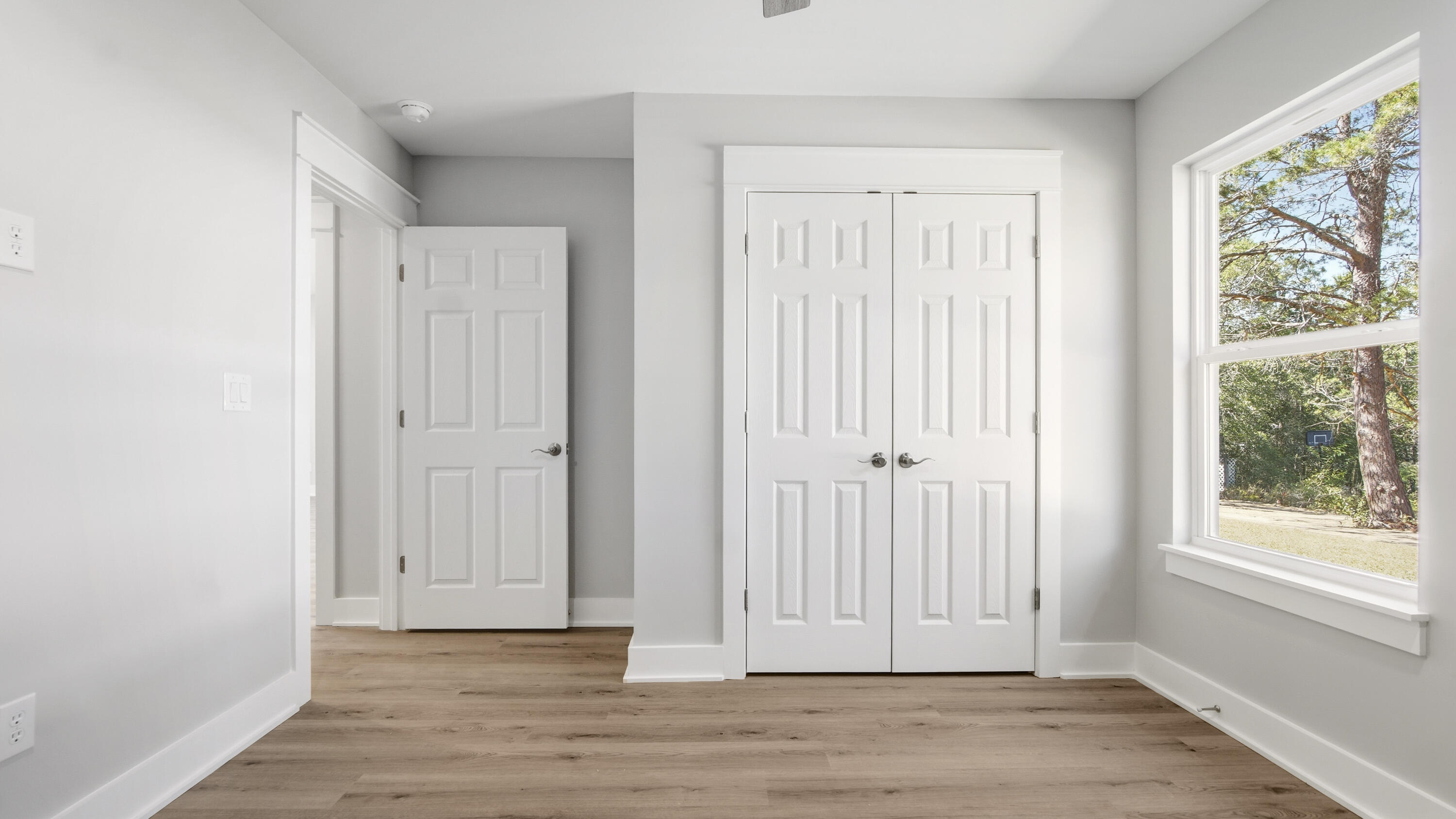 OAKWOOD HILLS UNIT 1 - Residential